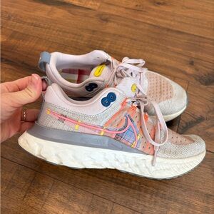 Nike React Infinity Run FlyKnit 2 Pink Gray Running Shoes US Women's 8